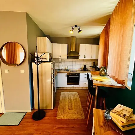 Eger's Flow Apartment *